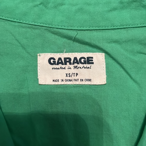 Green Blouse - Picture 2 of 2